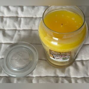 Simply home Christmas treats single wick candle